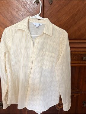 Old Navy women’s Light yellow Striped Button-Down Shirt